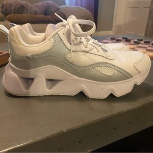 COPY - Nike Ryz 365 2- sz 7.5
